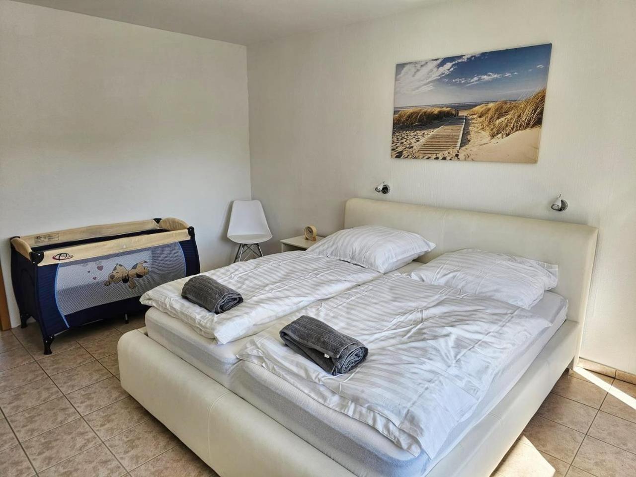 3 Zimmer Apartment Mit Balkon Вупертал Екстериор снимка